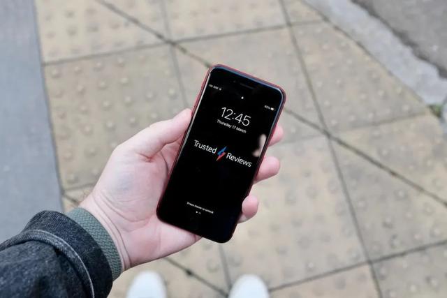 苹果动新闻苹果版苹果手机为新iphone做准备