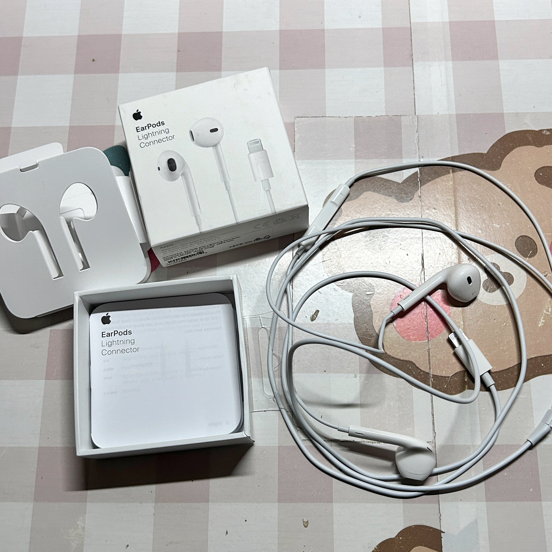 苹果耳机越南版和中国版airpodspro2越南产和中国区别